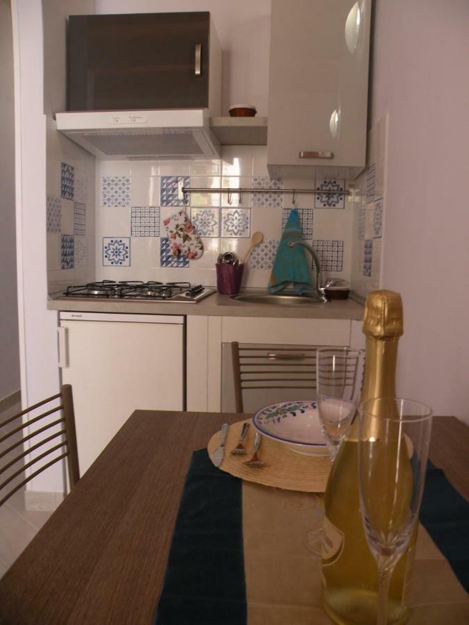 Al Blu Ortigia Apartments Syracuse Bagian luar foto