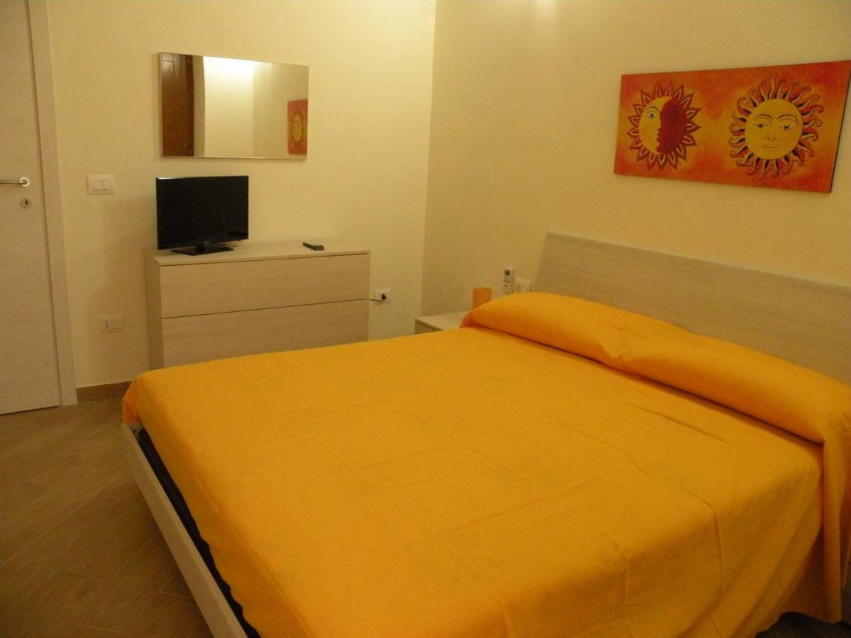 Al Blu Ortigia Apartments Syracuse Bagian luar foto